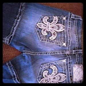 Miss Me 29x31 Signature Boot Cut Jeans